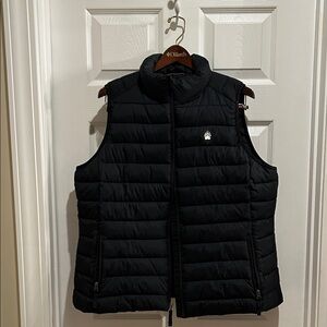 Alaskan Hard Gear by Duluth Trading Black Puffer Vest with Logo